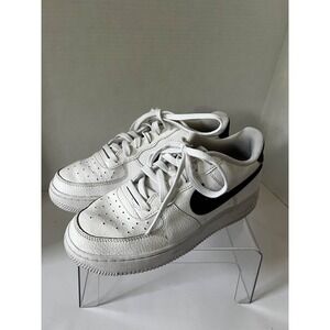 Nike Air Force 1 '07 Low White Black Grade School Size 6.5